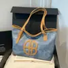 Bolsa Tote Versátil Elegante Color-Block de Ombro Único ou de Mão Grande Capacidade para o Dia a Dia Moda Casual Tendência Outono 2026