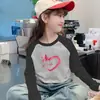 Camiseta Base Manga Longa Infantil Outono Inverno 2025 Nova Super Fofa para Meninas Mais Velhas Blusa Térmica Espessa