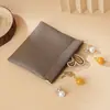 Bolso Premium de Cuero Negro Granulado con Cierre Automático para Joyería Bolsas de Almacenamiento para Joyería Bolsos Pequeños para Cosméticos y Labiales