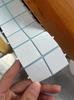 Cinta adhesiva acrílica de doble cara resistente a explosiones de Amazon, lavable, sin dejar rastro, transparente, desgarrable a mano.