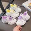 Zapatillas de Malla Transpirable para Niñas Estilo Papá 2026 Verano Nuevos Zapatos Deportivos con Cordones de Moda Tendencia Blancos