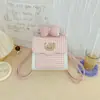 Mochila con solapa de cuadros para niñas, fresca y linda, patrón bordado, bolso de mano, salida diaria, mochila casual versátil