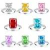 Venta caliente transfronteriza de Tonglin S925 anillo de diamantes de alto carbono 8A de plata esterlina para mujer, anillo de tesoro de color circón con corte de flor de hielo de fuegos artificiales de alto sentido