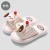 Pantuflas de lino para niños, lindas pantuflas de interior para uso en casa, pantuflas para niñas para todas las estaciones, nuevas pantuflas de algodón de dibujos animados, venta al por mayor para niños