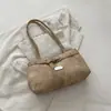 Hebilla de cinturón vintage moderna y única, bolso de axila estilo baguette para mujer, nueva colección otoño/invierno, bolso de hombro versátil para el trabajo y el ocio