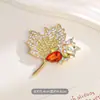 Broche de Mariposa para Mujer Sentido de Gama Alta Nicho Venta al por Mayor Pin de Perla Temperamento Fijo Metal Traje Joyería de Perlas
