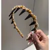 Faixa de Cabelo de Pelúcia Leopardada Ondulada com Dentes para Mulheres, Outono e Inverno, Alta, Fofa, Aumenta a Altura, Reversível
