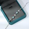 Moda Nueva Pulsera plateada para mujer Diseño de nicho de lujo ligero Amor Pulsera dulce de verano para mujer Pulsera de novia Regalos