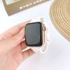 Adecuado para iWatch9 Apple Watch Applewatch8 Sport S7 Correa de silicona se con chip de color mariposa fina