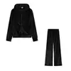 Ropa de mujer de otoño e invierno nueva transfronteriza Amazon ebay moda diamantes de imitación terciopelo coreano traje deportivo casual conjunto de dos piezas