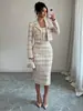 Blazer feminino transfronteiriço europeu e americano, modelo novo 2026, requintado e elegante, para festas à noite e encontros, com design acinturado