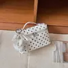Bolsa Doce de Bolinhas Feminina 2026 Nova Bolsa Lancheira Bolsa de Maquiagem de Mão de Alto Padrão Bolsa de Celular de Ombro Único Transversal