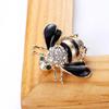 Estilo coreano novo broche de abelha fofo personalizado com pin de animal com gotas de óleo corsage de strass acessórios de roupas presentes