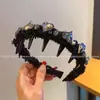Tiara de Cristal Elegante de Alto Padrão Estilo Francês em Formato de Coração com uma Coroa Alta, Delicada Tira de Cabeça Antiderrapante Dentada para Lavar o Rosto, Acessório de Cabelo