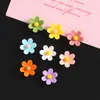 Accesorios de Resina de Flor de Seis Pétalos Coloridos de 15 mm para Manualidades DIY Pegamento de Crema Fundas de Teléfono Imanes para Nevera y Materiales para Hebillas de Zapatos