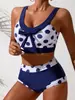 Maiô Europeu e Americano Duas Peças Transfronteiriço para Mulheres, Biquíni Azul Marinho com Bolinhas, Conjunto de Duas Peças para Férias e Praia, Amazon
