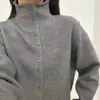 Nuevo cárdigan de punto de lana de cuello alto para otoño e invierno con botones cuadrados, único y elegante, súper atractivo, suéter de manga larga para mujer estilo casual