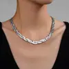 Colar de Aço Titânio Tecido de Três Camadas Venda Quente Transfronteiriça Europeia e Americana para Mulheres Celebridade da Internet Estilo Frio Elegante Corrente Osso de Cobra Acessórios de Luxo Leve