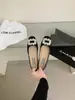 Sapatos com Salto Escondido Femininos 2026 Novos Sapatilhas Francesas com Fivela de Strass Femininas para o Trabalho Temperamento Sapatilhas Francesas Macias