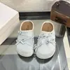 Chinelos Grossos com Laço para Mulheres, Novo Modelo 2026, Slip-On, Adequados para Usar com Saias, Meio Chinelo Casual Fechado