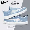 Zapatos para Hombre HuiLi Zapatos Blancos Estilo de Hombre 2026 Nuevos Otoño Superficie de Cuero Zapatos Casuales para Hombre Zapatos Deportivos de Plataforma Estilo de Hombre
