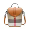 Bolso Bandolera Mini de Moda con Acentos de Cuero, Nuevo Estilo 2025, Versátil, Gama Alta, Elegante Bolso Pequeño para Teléfono, Bolso de Cuadros