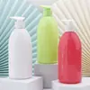 Spot de Fábrica Garrafas Plásticas 500m