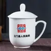 Taza de té de cerámica azul y blanco de Jingdezhen, taza de regalo hecha a medida con tapa, taza de agua de hueso para oficina, fabricante de tazas para conferencias