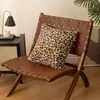 Cojín Decorativo Estilo Retro Transfronterizo Sofá Sala de Estar Almohada Lumbar Habitación Modelo B&B Funda de Almohada de Felpa con Estampado de Leopardo