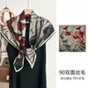 Pañuelo Cuadrado de Seda, Bufanda de Lana, Pañuelo Pequeño de Seda, Bufanda Triangular Corta de Cachemira de Alto Gama Estilo Coreano Nuevo para Otoño e Invierno para Mujer