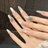 Rikaman Original [Ruby Cristal Macio] Gradiente Rosa Nude Decoração com Diamante de Cristal Unhas Vestíveis Feitas à Mão Manicure de Luxo Leve High-End