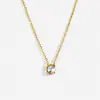 Colgante de Acero de Titanio con Diamante Único de Cuatro Garras Cadena Versátil para Clavícula Elegante Collar de Acero de Titanio