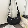 Bolsa de Bolinho de Grande Capacidade para Mulheres 2025 Nova Leve Bolsa Transversal de Nylon Bolsa para o Dia a Dia Mochila Esportiva Casual com Buzina