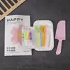 Nuevo Juego Desechable de Cuchillo, Tenedor y Plato para Pastel, Combinación de Plato y Tenedor para Hornear, Vajilla de Cumpleaños, Plato, Tenedor y Vela de Papel Biodegradable