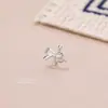 Hebilla de Oreja de Lazo de Plata de Ley S925 Estilo Suave para Mujer Pendientes Versátiles Dulces Pendientes de Barra para Oreja Modernos Simples Elegantes