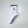 Meias de Yoga Femininas Personalizadas Profissionais Antiderrapantes Pilates com Meia-Calça de Tubarão Meias Esportivas para Chão de Meia-Perna Femininas Atacado