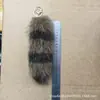 Chaveiro Pingente de Mochila Cauda de Pelo Sintético de Raposa, Acessório de Pelúcia Elegante Bicolor, Corrente de Celular, Pingente de Bolsa