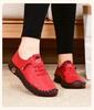 Sapatos da Moda em Promoção com Solas Macias, Costurados à Mão, Tamanho Grande para Exportação, Mocassins Casuais Femininos Slip-On