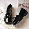 Sapatos casuais estilo japonês para estudantes, nova coleção outono 2026, salto médio, salto plataforma, leves, duráveis, modernos e elegantes, sapatos pequenos de couro estilo JK para mulheres