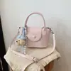 Bolso de mano pequeño para mujer de moda transfronterizo 2026 otoño nuevo bolso bandolera texturizado bolso de hombro casual versátil para el día a día
