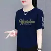 Itens de saldo de comércio exterior transfronteiriço, itens de marca com etiquetas removidas, roupas femininas de boutique para comércio exterior, novos tops irregulares de manga curta para o verão, camisetas para mulheres