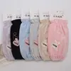 Fundas para Mangas de Conejo Bordadas de Longitud Media, Lindas para Mujer, Adecuadas para el Trabajo, Anti-Manchas, Protectores de Manga para Chaqueta de Plumas de Adulto para Otoño e Invierno
