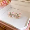 Charme Delicado e Feminino~ Brincos de Flor com Zircônia e Pérola, Brincos de Luxo Leve e de Alta Qualidade, Doces e Delicados, Brincos Versáteis para Mulheres