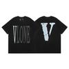 Camiseta deportiva informal de manga corta con estampado en V grande de VLONE, marca de moda transfronteriza europea y americana de 2024, para hombres y mujeres.