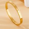 Pulsera Brillante de Joyería en Forma de V Moda para Mujer Simple Dorada Nicho Personalidad Estilo Lujo Ligero Pulsera con Hebilla Pulsera Elegante