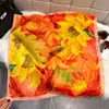 Pañuelo Cuadrado Grande para Mujer con Textura de Pintura al Óleo y Estampado de Plantas y Flores, Pañuelo Delgado de Primavera/Verano para el Cuello que Realza el Tono de Piel, Doble Uso para Protección Solar y Decoración