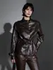 Chaqueta de cuero estilo Hong Kong retro con cuello mao y cintura con cordón para mujer, chaqueta de cuero de trabajo de otoño con bolsillo, chaqueta biker ajustada estilo Hong Kong