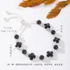 Pulsera de Abalorios de Cristal de Fresa Natural y Trébol de la Suerte para Mujer, Moda de Lujo Ligero Pulsera de Trébol de Cuatro Hojas y Cristal Blanco Joyería al por Mayor