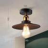 Estilo industrial creativo restaurante pasillo de cocina pasillo pasillo barra de bar balcón red de hierro transfronteriza lámparas de techo retro