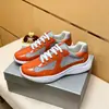 Zapatillas de estilo europeo y americano con bloques de color, zapatos deportivos atléticos transpirables de cuero genuino y malla para hombre, zapatillas blancas casuales de suela gruesa que aumentan la altura, estilo nuevo